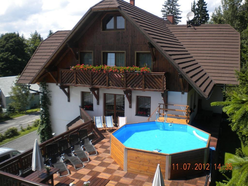 Pension Holubec Бенецко Экстерьер фото